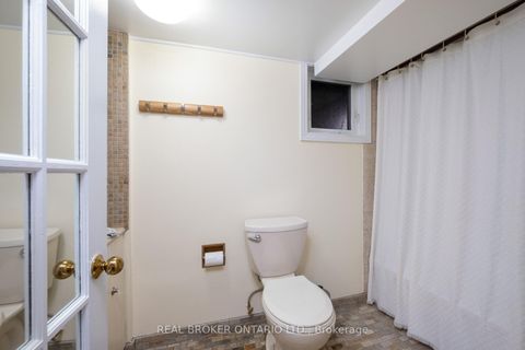 Photo 31 at 264 Erskine Avenue, Mount Pleasant East, Toronto