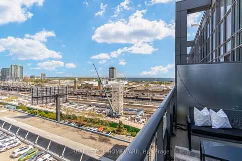 Photo 29 at 732 - 5 Hanna Avenue, Niagara, Toronto