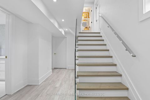 Photo 32 at 182 Parkview Hill Crescent, Parkview, Toronto