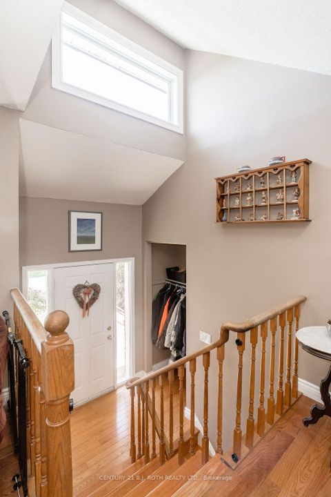 Photo 3 at 2823 Small Street, Stroud, Innisfil