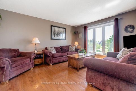 Photo 10 at 2823 Small Street, Stroud, Innisfil