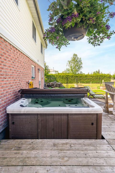 Photo 32 at 2823 Small Street, Stroud, Innisfil