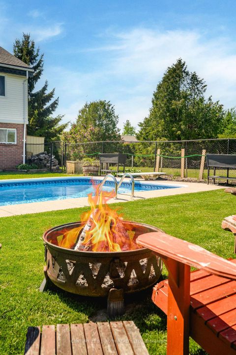 Photo 35 at 2823 Small Street, Stroud, Innisfil