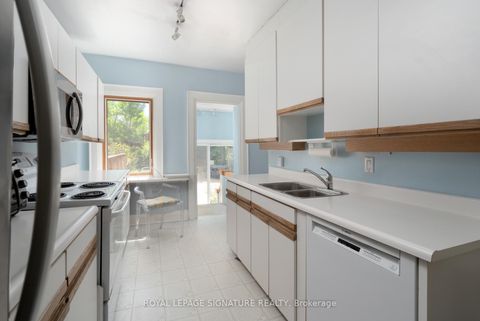 Photo 16 at 101 Deloraine Avenue, Lawrence Park North, Toronto