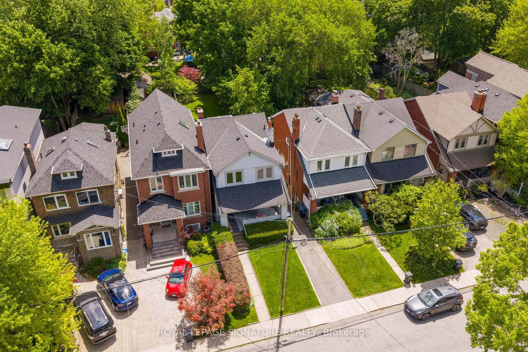 101 Deloraine Avenue, Lawrence Park North, Toronto 
