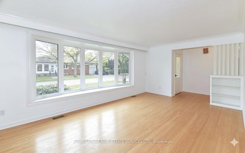Photo 3 at 3 Kellogg Street, Queensway, Toronto