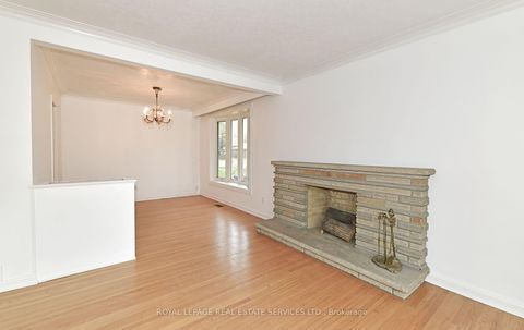 Photo 5 at 3 Kellogg Street, Queensway, Toronto