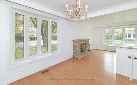 Photo 7 at 3 Kellogg Street, Queensway, Toronto