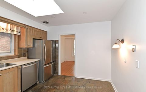 Photo 9 at 3 Kellogg Street, Queensway, Toronto