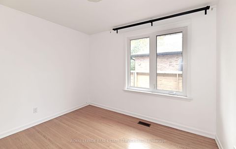 Photo 15 at 3 Kellogg Street, Queensway, Toronto