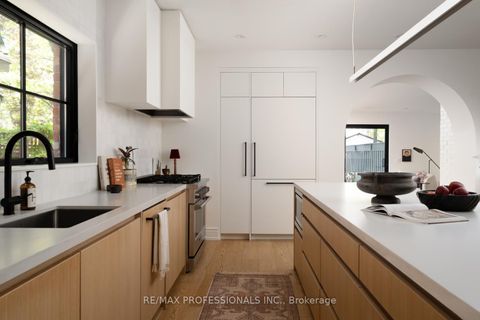 Photo 8 at 286 Wright Avenue, Swansea, Toronto