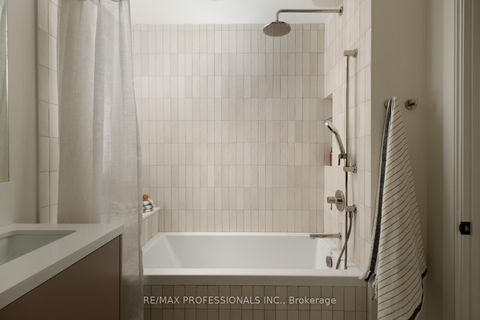 Photo 32 at 286 Wright Avenue, Swansea, Toronto