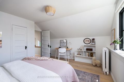 Photo 35 at 286 Wright Avenue, Swansea, Toronto