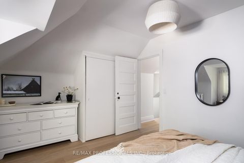 Photo 38 at 286 Wright Avenue, Swansea, Toronto