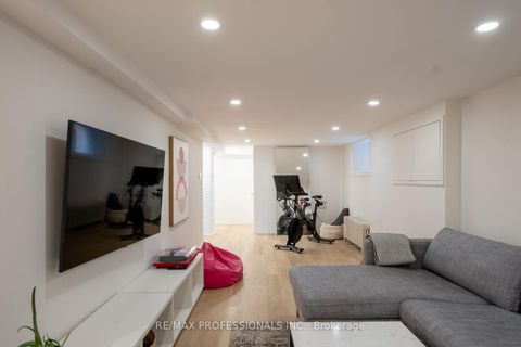 Photo 44 at 286 Wright Avenue, Swansea, Toronto