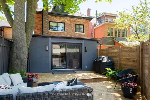 Photo 46 at 286 Wright Avenue, Swansea, Toronto