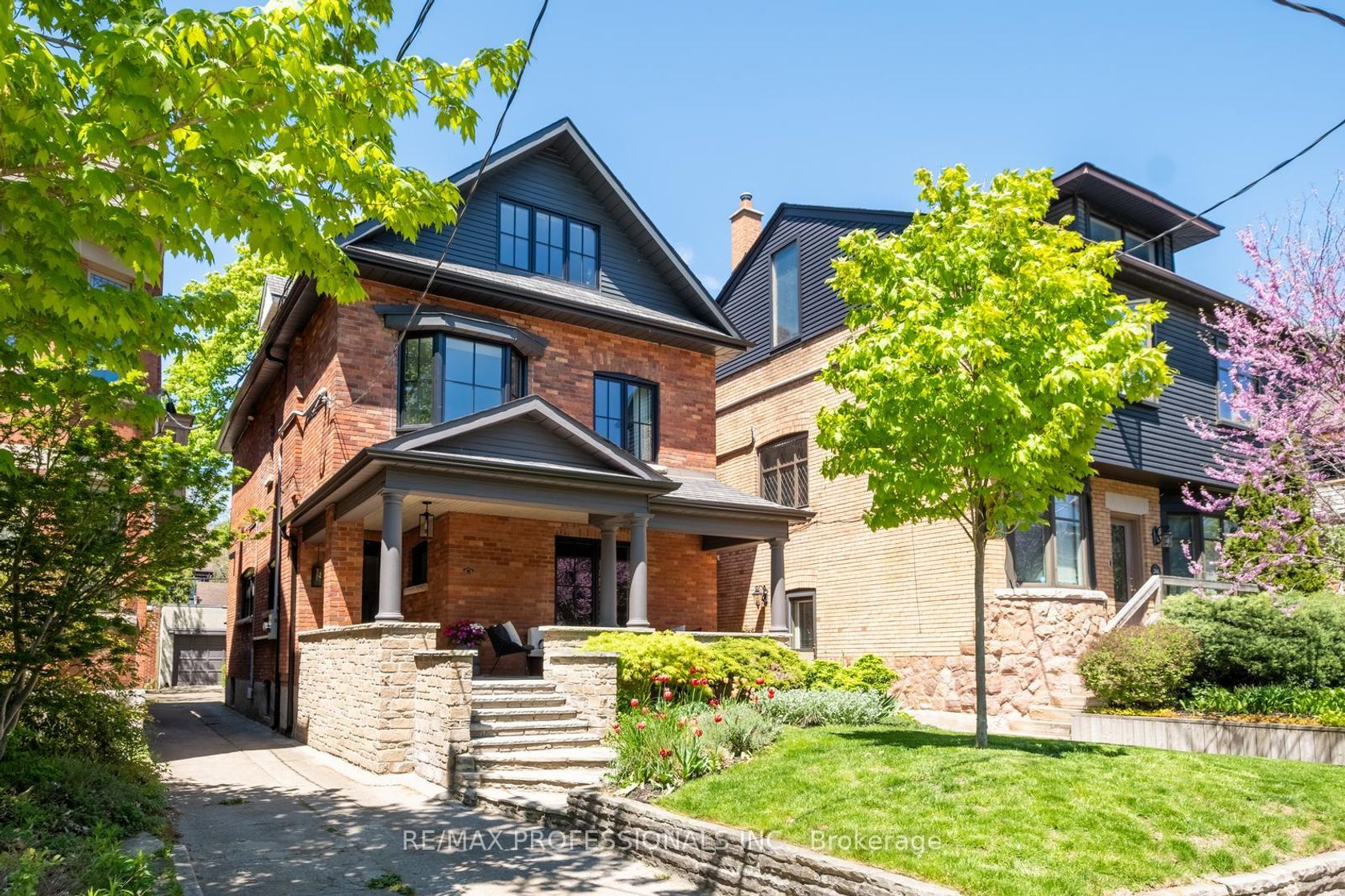 286 Wright Avenue, Swansea, Toronto 