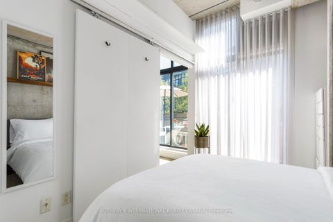Photo 21 at 402 - 369 Sorauren Avenue, Roncesvalles, Toronto