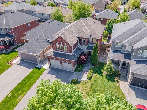 Photo 3 at 169 Birkhall Place, Shore, Barrie