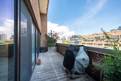 Photo 13 at 606 - 55a Avenue Road, Annex, Toronto