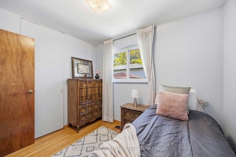 Photo 17 at 40 Wheatsheaf Crescent, Black Creek, Toronto