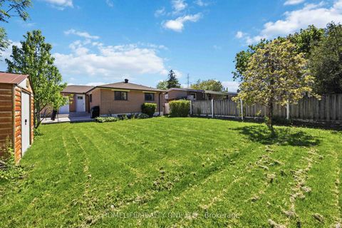 Photo 25 at 40 Wheatsheaf Crescent, Black Creek, Toronto