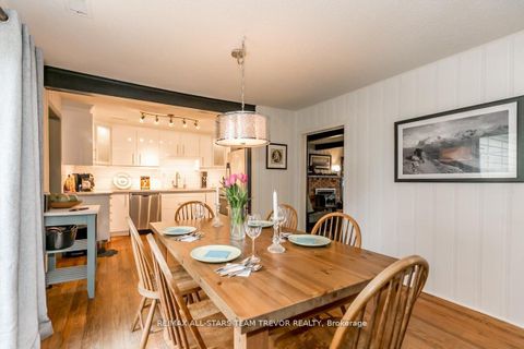 Photo 7 at 263 Pleasant Boulevard, Keswick South, Georgina