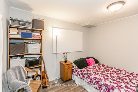 Photo 20 at 263 Pleasant Boulevard, Keswick South, Georgina