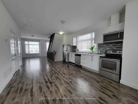 Photo 3 at 17 - 540 Essa Road, Holly, Barrie