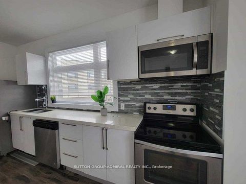 Photo 4 at 17 - 540 Essa Road, Holly, Barrie