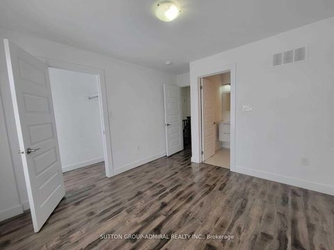 Photo 14 at 17 - 540 Essa Road, Holly, Barrie