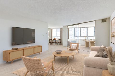 Photo 2 at 906 - 270 Queens Quay W, Waterfront Communities C1, Toronto