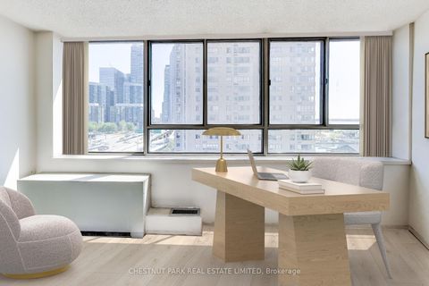 Photo 12 at 906 - 270 Queens Quay W, Waterfront Communities C1, Toronto