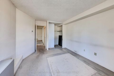 Photo 17 at 906 - 270 Queens Quay W, Waterfront Communities C1, Toronto