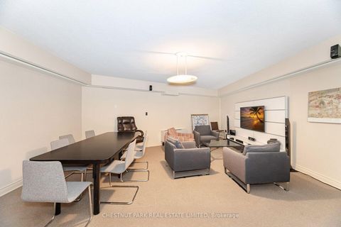 Photo 33 at 906 - 270 Queens Quay W, Waterfront Communities C1, Toronto
