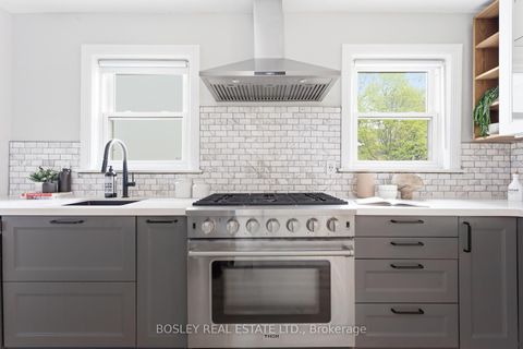 Photo 7 at 123 Dunington Drive, Cliffside, Toronto