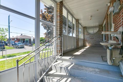 Photo 4 at 57 Calico Drive, Jane Heights, Toronto