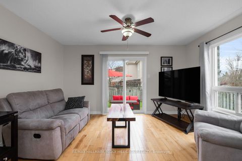 Photo 4 at 45 Ward Drive, Painswick North, Barrie