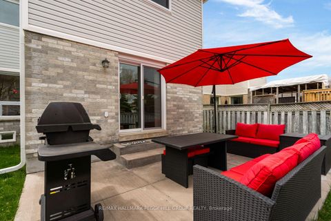 Photo 15 at 45 Ward Drive, Painswick North, Barrie