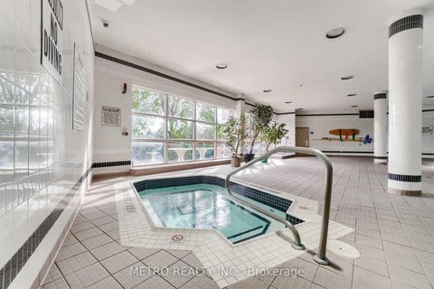 Photo 31 at 706 - 30 Harding Boulevard, Harding, Richmond Hill