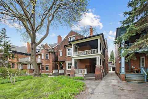 Photo 3 at 129 Indian Road, Swansea, Toronto