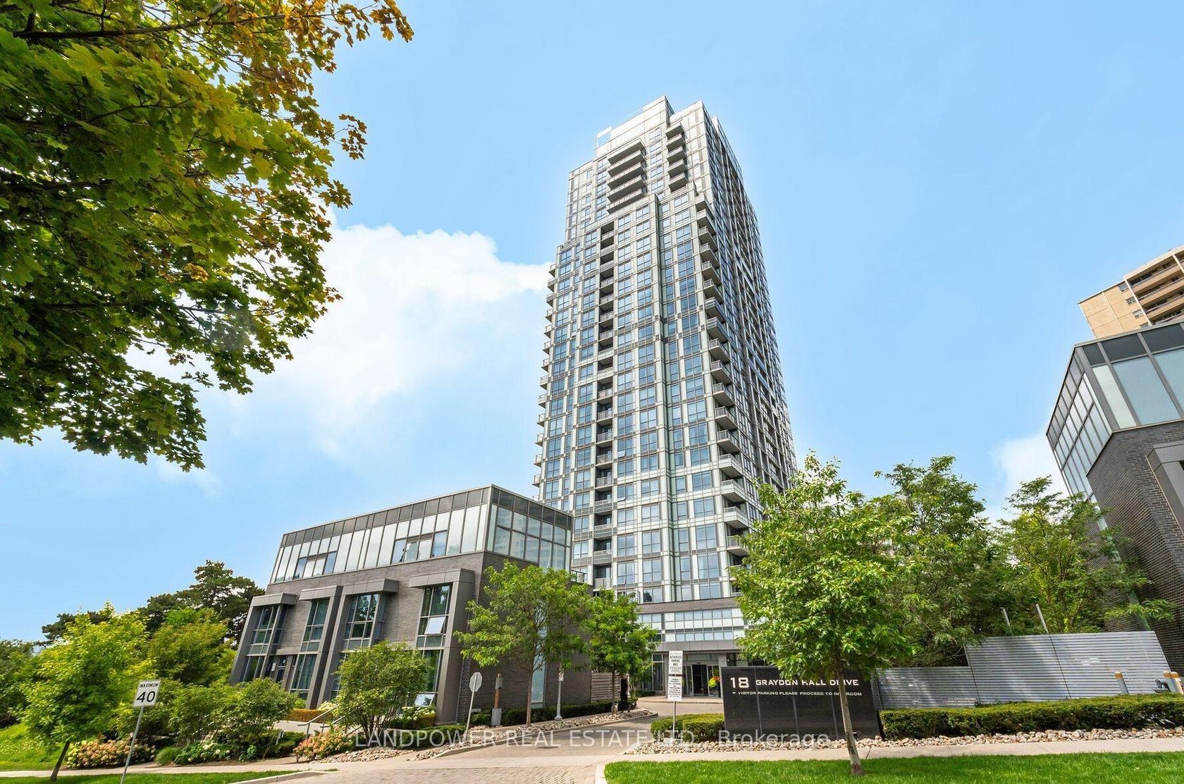 1301 - 18 Graydon Hall Drive, Donalda, Toronto 