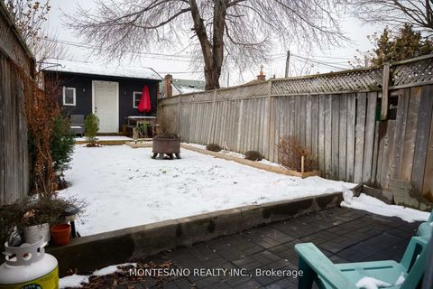 Photo 8 at 449 Rogers Road, Eglinton West, Toronto