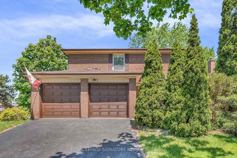 Photo 2 at 9 Mollard Road, Agincourt North, Toronto