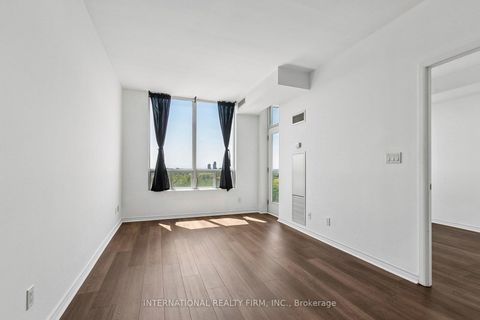 Photo 10 at 1011 - 3391 Bloor Street W, City Centre West, Toronto