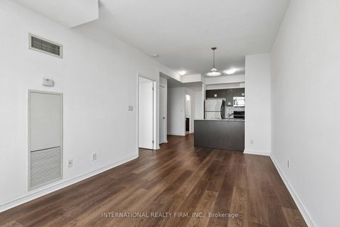 Photo 11 at 1011 - 3391 Bloor Street W, City Centre West, Toronto