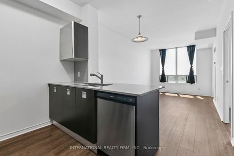 Photo 21 at 1011 - 3391 Bloor Street W, City Centre West, Toronto