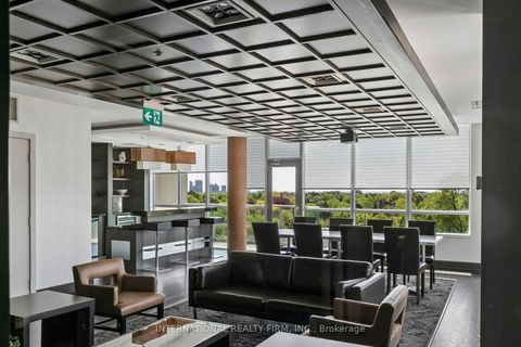 Photo 38 at 1011 - 3391 Bloor Street W, City Centre West, Toronto