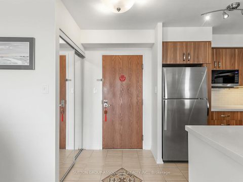 Photo 2 at 1706 - 23 Lorraine Drive, Willowdale West, Toronto
