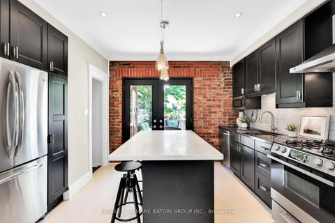 Photo 7 at 150 Briar Hill Avenue, Lawrence Park South, Toronto